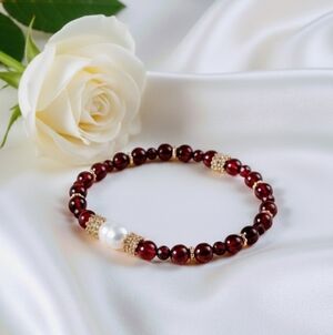 Garnet/Freshwater Natural Pearl Bracelet With Cubic Zirconia